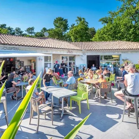 4 Etoiles - Piscine - Efbdec *